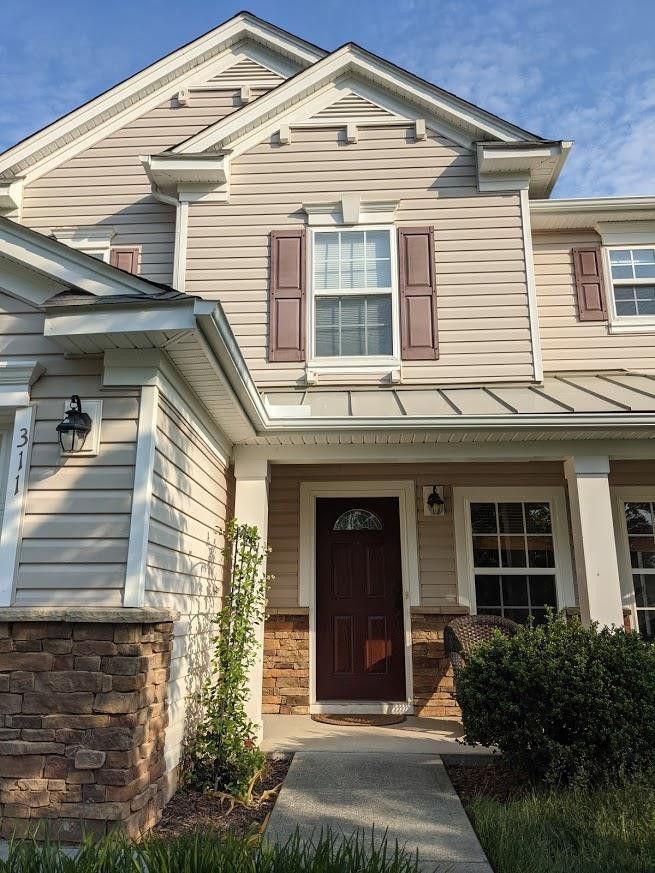 311 Hillview Dr, Durham, NC 27703