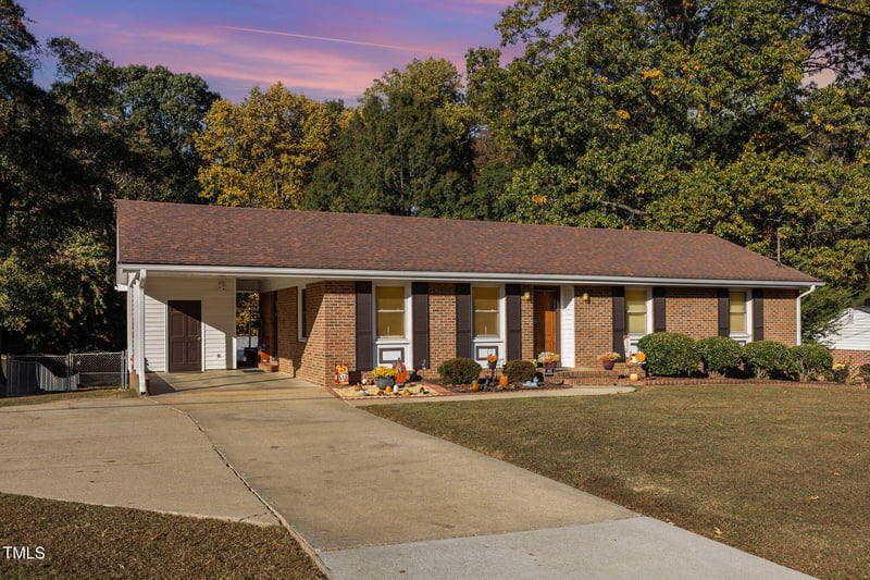 311 King Arthur Trl, Garner, NC 27529