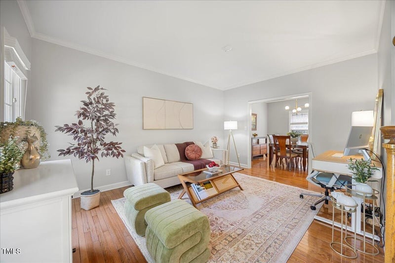 311 Kingswood Dr, Cary, NC 27513