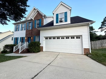 311 Kingswood Dr, Cary, NC 27513