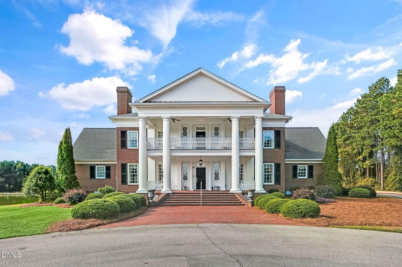 311 Lassiter Rd, Four Oaks, NC 27524