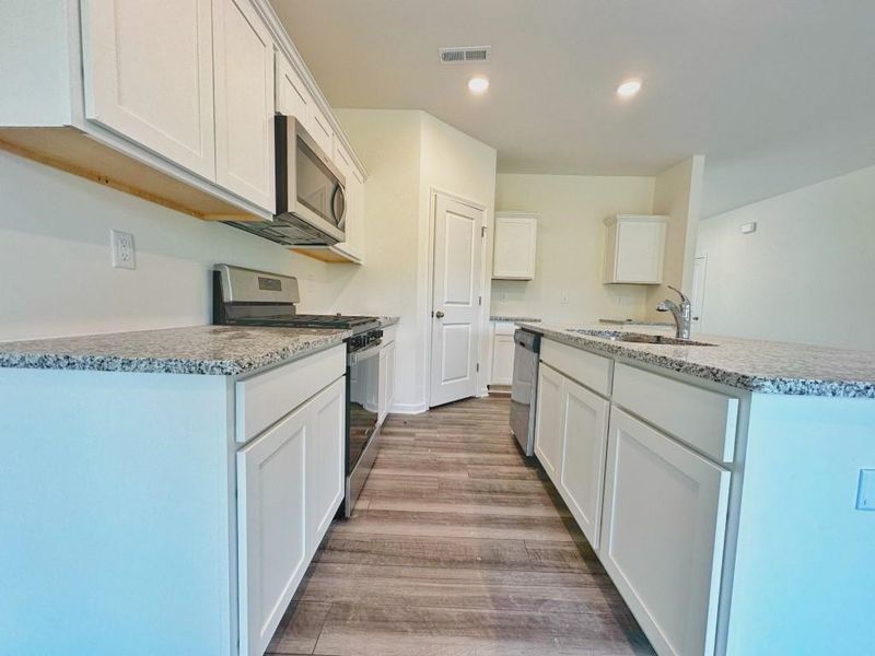 311 Mcclellan Trl, Mebane, NC 27302