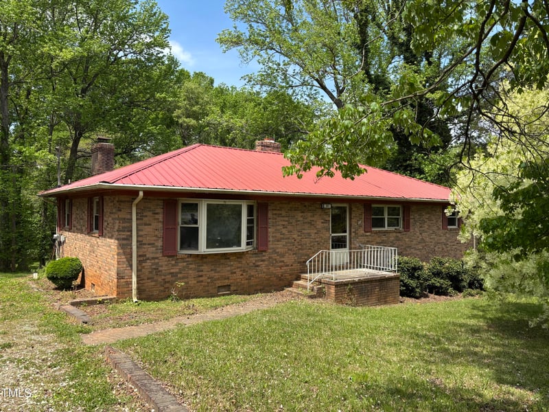 311 Nash St, Hillsborough, NC 27278