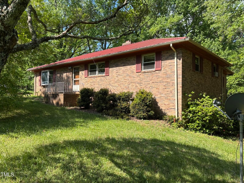 311 Nash St, Hillsborough, NC 27278