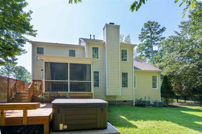 311 Oak Grove Pw, Durham, NC 27703