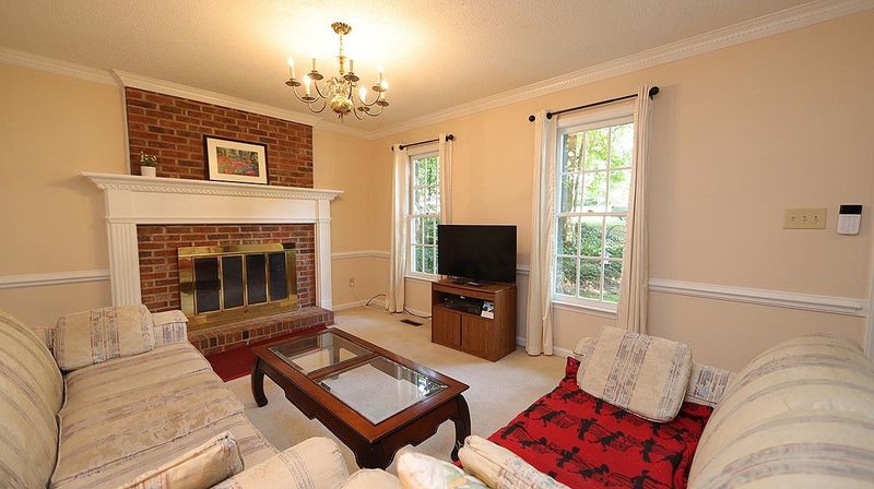 311 Old Fox Trl, Durham, NC 27713
