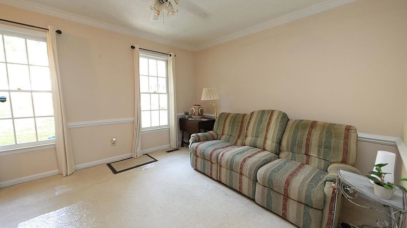 311 Old Fox Trl, Durham, NC 27713