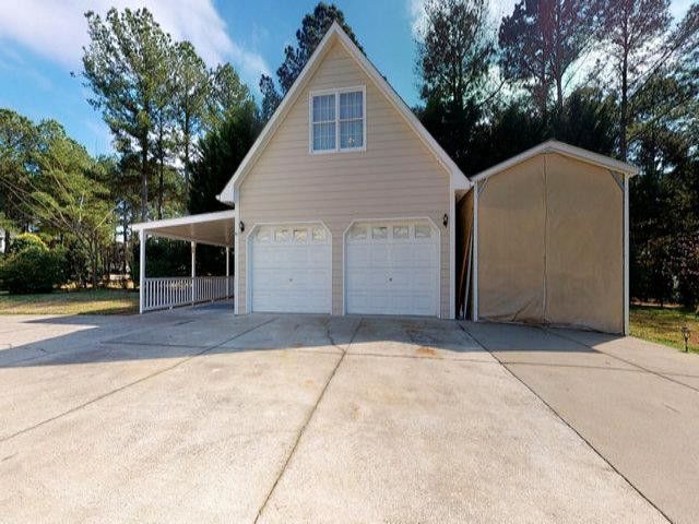 311 Queens Ferry Ln, Clayton, NC 27520