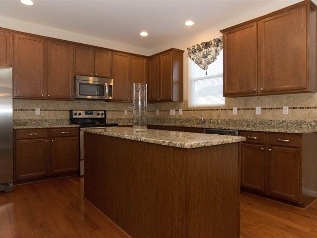 311 Red Mountain Ln, Knightdale, NC 27545