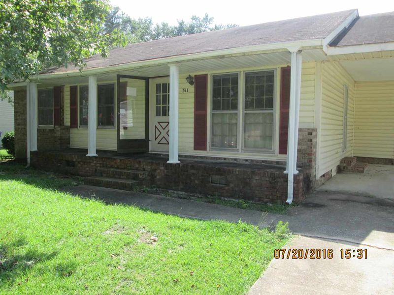 311 Saints St, Dunn, NC 28334