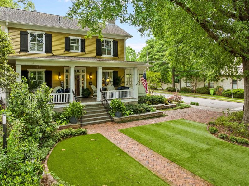 311 W Whitaker Mill Rd, Raleigh, NC 27608
