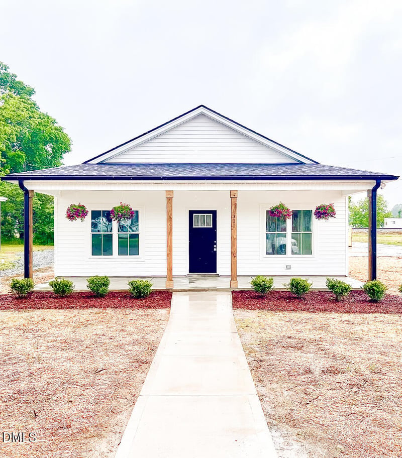311 Wilson Ave, Dunn, NC 28334