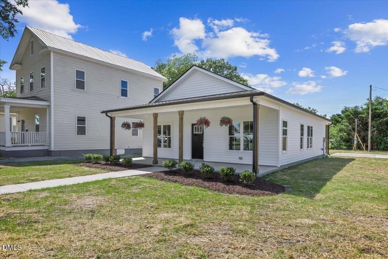 311 Wilson Ave, Dunn, NC 28334
