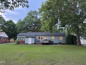 311 Woodland Dr, Fuquay Varina, NC 27526