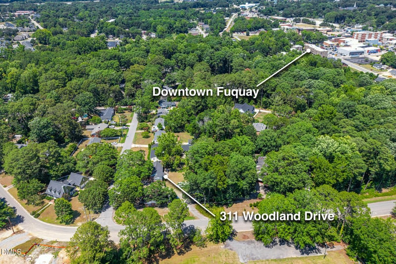 311 Woodland Dr, Fuquay Varina, NC 27526
