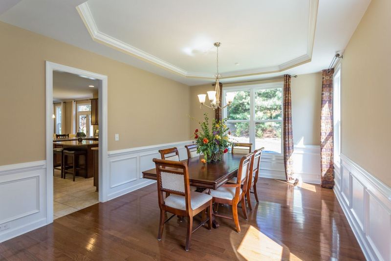 311 Wrenn Meadow Ct, Apex, NC 27539