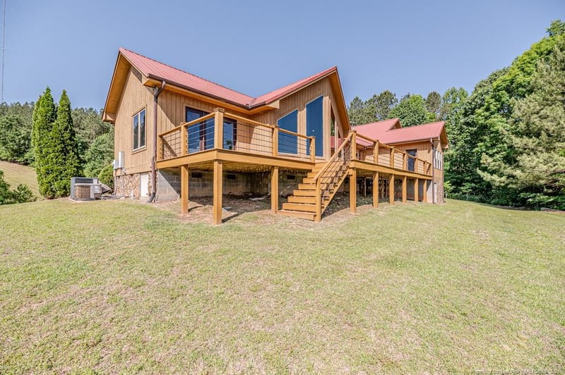 3110 Buckhorn Rd, Sanford, NC 27330