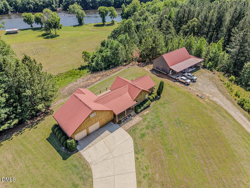 3110 Buckhorn Rd, Sanford, NC 27330