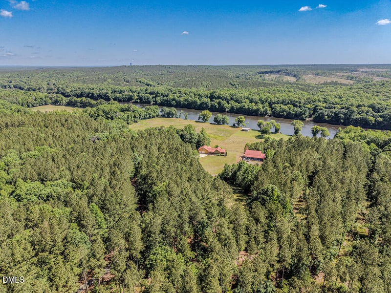 3110 Buckhorn Rd, Sanford, NC 27330