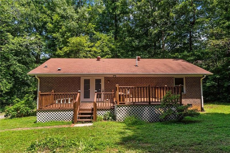 3110 Calloway Dr, Mebane, NC 27302