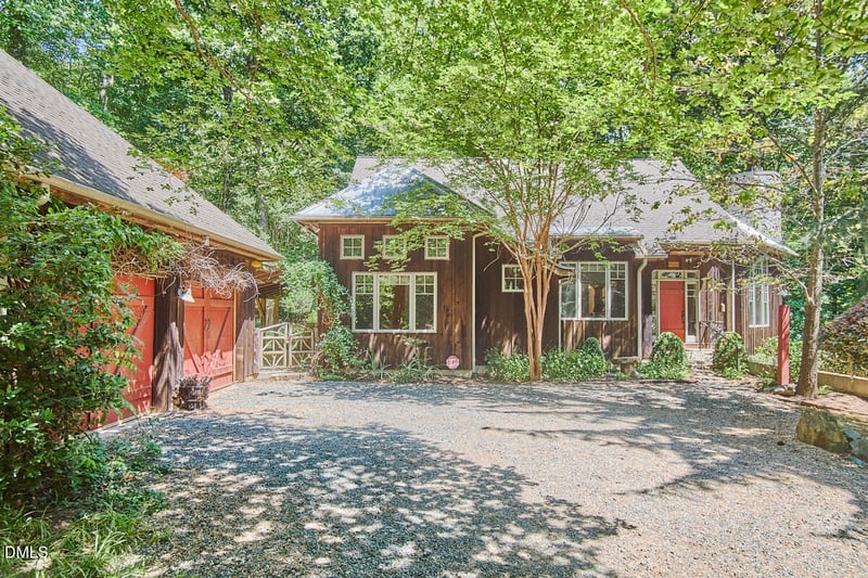 3110 Carriage Trl, Hillsborough, NC 27278