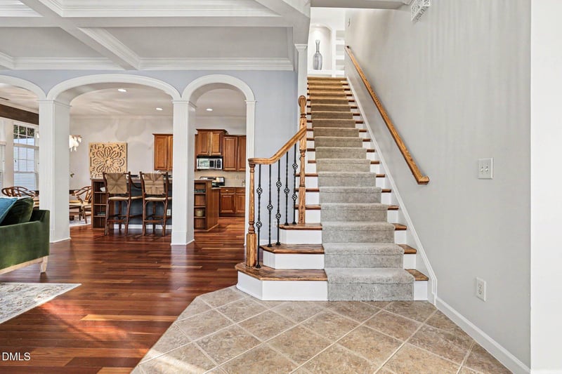 3110 Elm Tree Ln, Raleigh, NC 27614