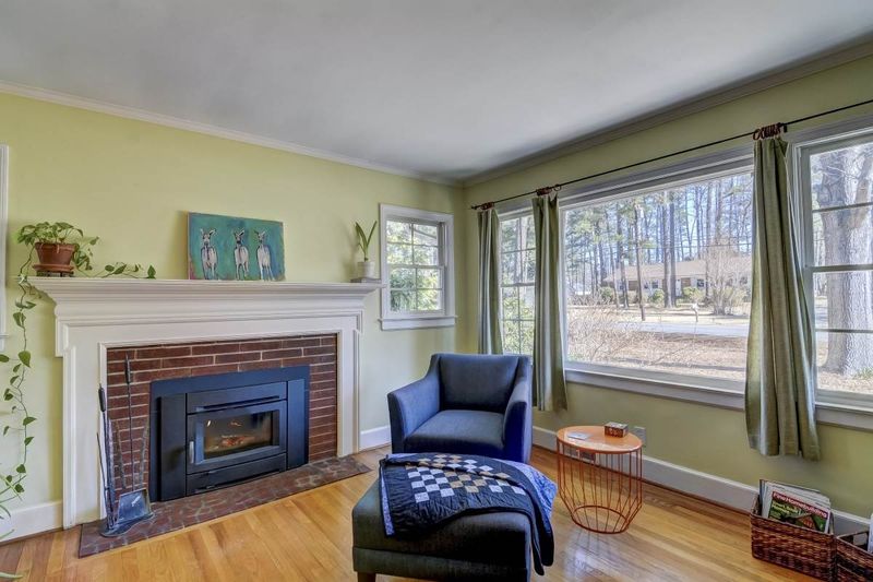 3110 Hope Valley Rd, Durham, NC 27707