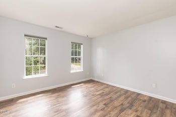 3110 Trinness Dr, Durham, NC 27707