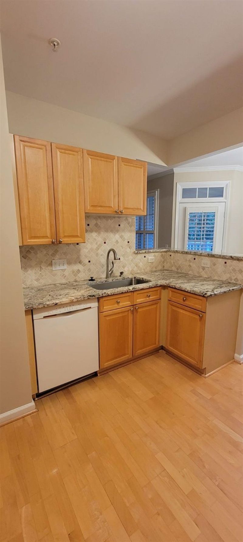 3111 Hemlock Forest Cir #203, Raleigh, NC 27612