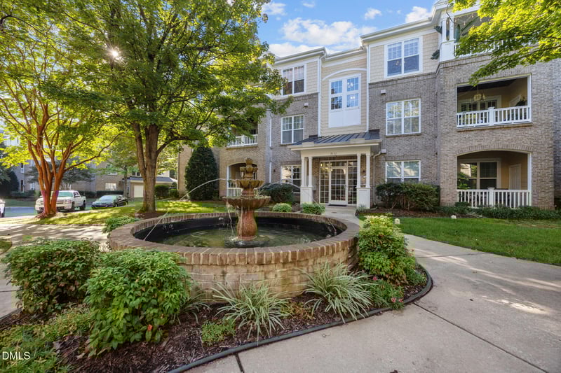 3111 Hemlock Forest Cir #303, Raleigh, NC 27612