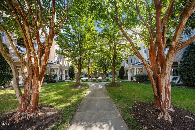 3111 Hemlock Forest Cir #303, Raleigh, NC 27612