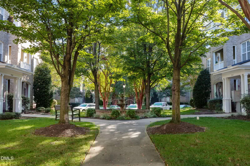 3111 Hemlock Forest Cir #303, Raleigh, NC 27612