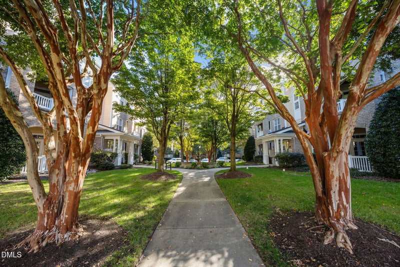 3111 Hemlock Forest Cir #303, Raleigh, NC 27612
