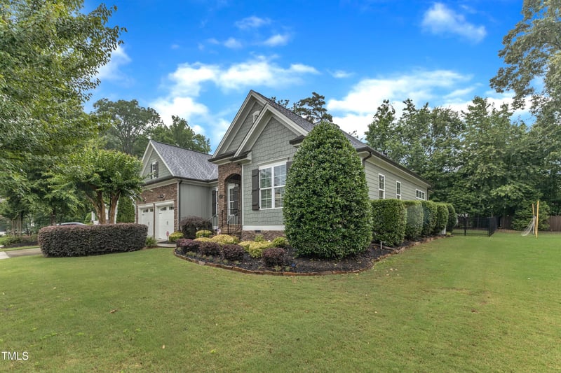 3111 Virginia Pine Ln, Apex, NC 27539
