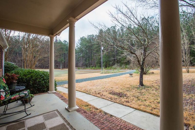 3112 Cool Spring Dr, Chapel Hill, NC 27514
