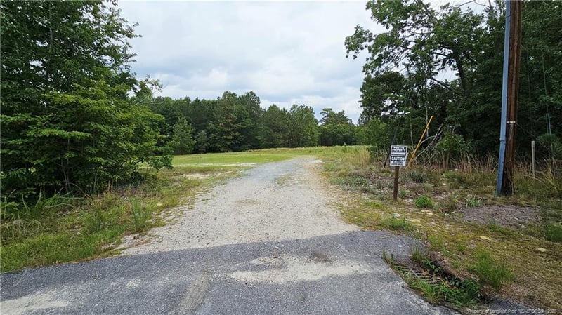 3112 Cricket Rd, Fayetteville, NC 28306