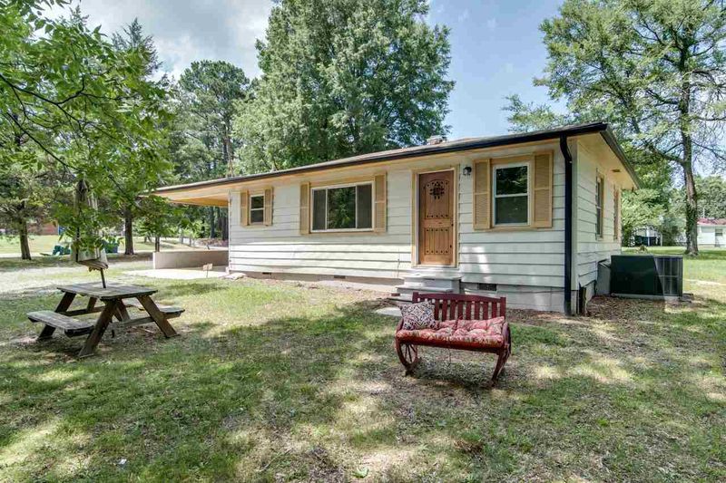 3112 Dearborn Dr, Durham, NC 27704