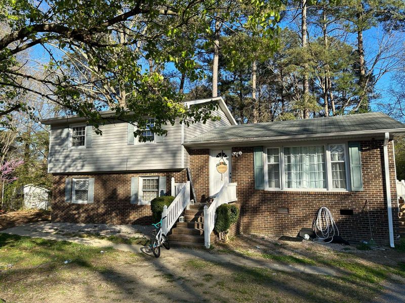 3112 Selkirk Pl, Raleigh, NC 27604