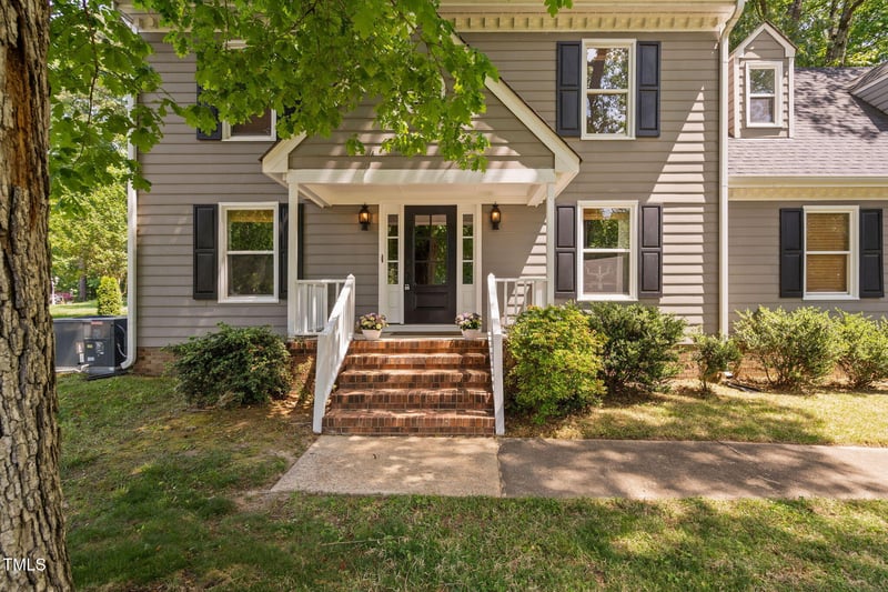 3113 Chelmshire Ct, Raleigh, NC 27610