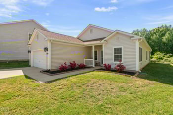 3113 Locust Grove Dr, Apex, NC 27539