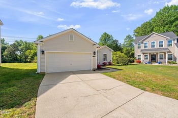 3113 Locust Grove Dr, Apex, NC 27539