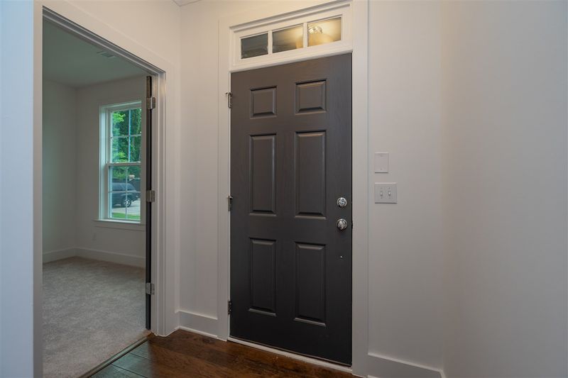 3113 Stockdale Dr #83, Raleigh, NC 27609