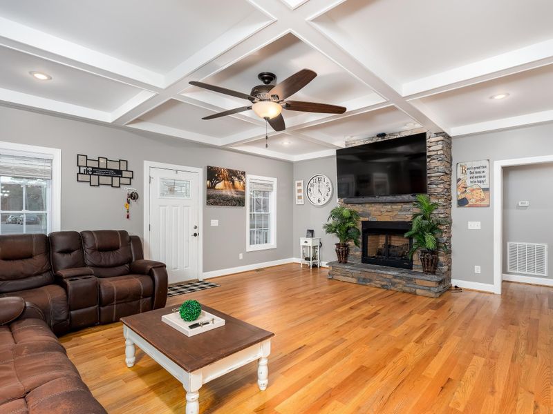 3113 Wicker St, Sanford, NC 27330