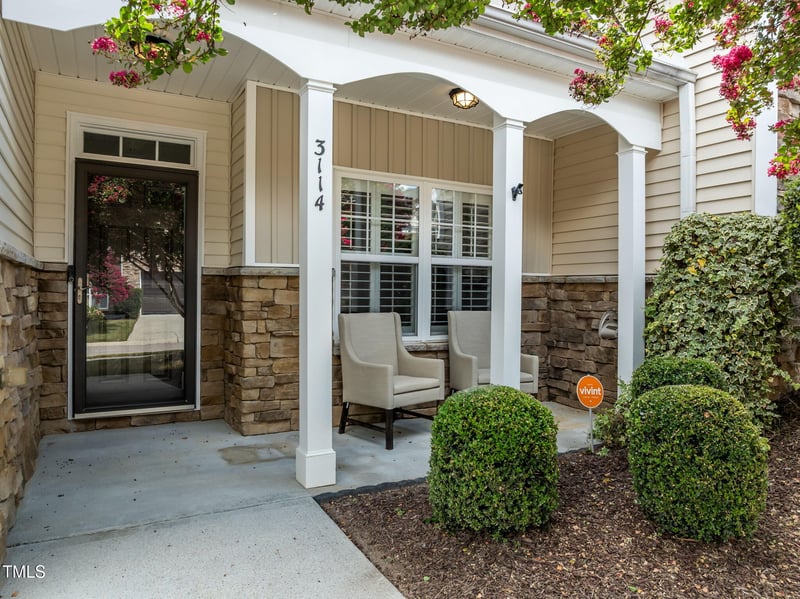 3114 Imperial Oaks Dr, Raleigh, NC 27614