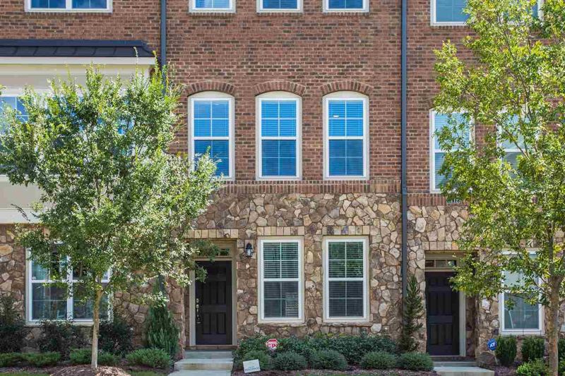 3114 Rushworth Dr, Raleigh, NC 27609