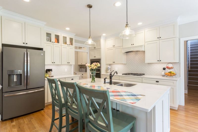 3115 Doe Hill Ct, Raleigh, NC 27612