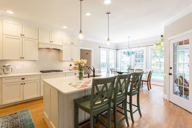 3115 Doe Hill Ct, Raleigh, NC 27612