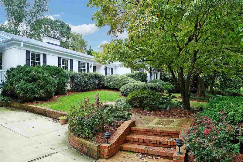 3115 Eton Rd, Raleigh, NC 27608