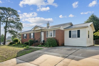 3115 Legion Rd, Hope Mills, NC 28348