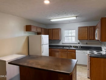 3115 Wedgewood Dr, Fayetteville, NC 28301